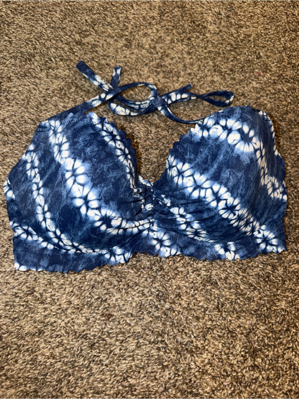 Victoria's Secret Navy Blue White Tie Dye Ink Blot Scallop Halter Bikini Top 34D